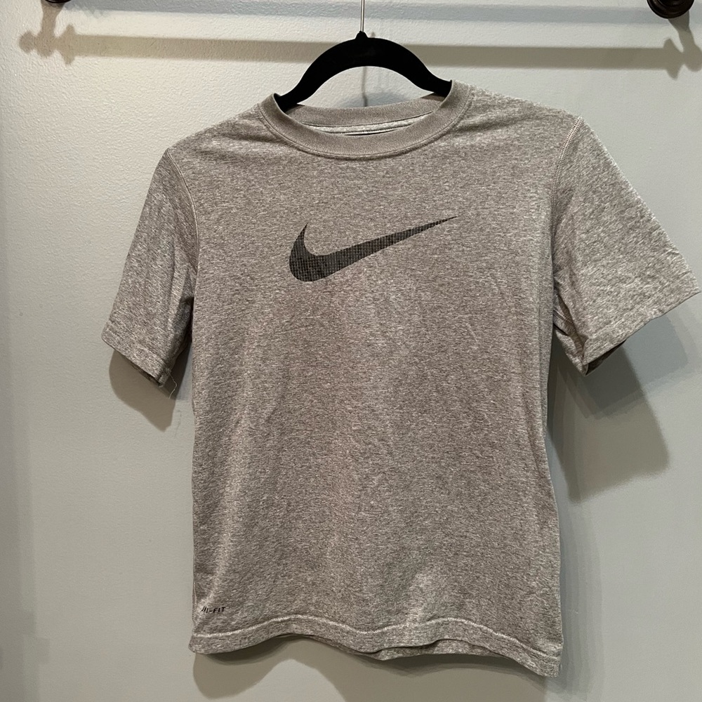 Gray Nike Dry-Fit boys short sleeve shirt